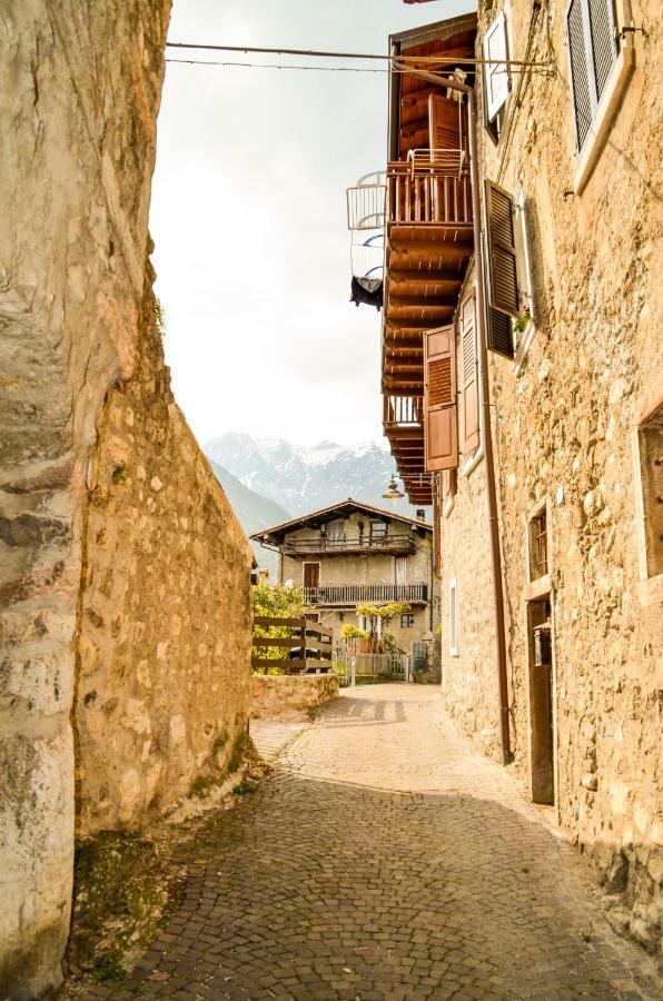 Appartamenti Frapporta Tenno Exterior foto